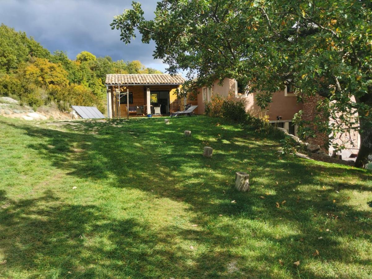 La Peyregoune, Logement En Pleine Nature Et Table D'Hotes Blieux エクステリア 写真