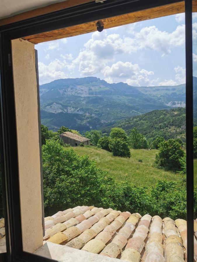 La Peyregoune, Logement En Pleine Nature Et Table D'Hotes Blieux エクステリア 写真